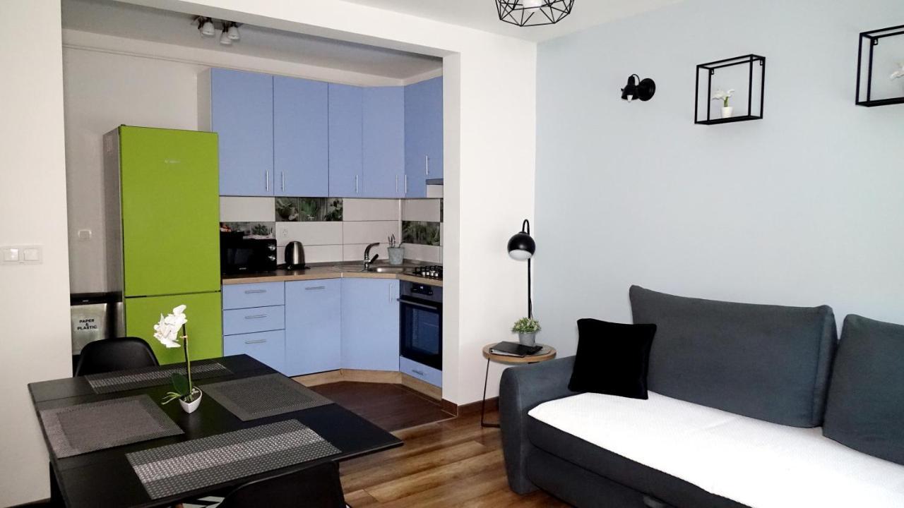 Apartman Megi & Studio Apartman Tomi - Self Check In Крапина Экстерьер фото
